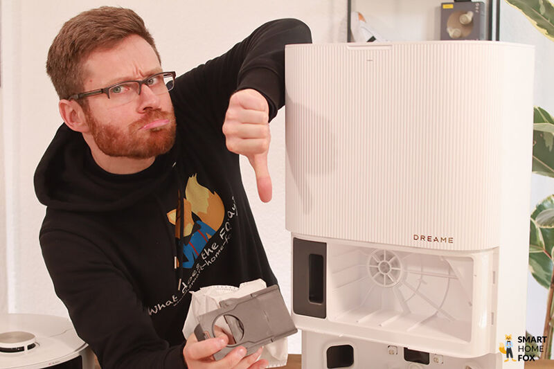 Die Einwegbeutel in der Dreame X40 Ultra STation sind zu sehen.